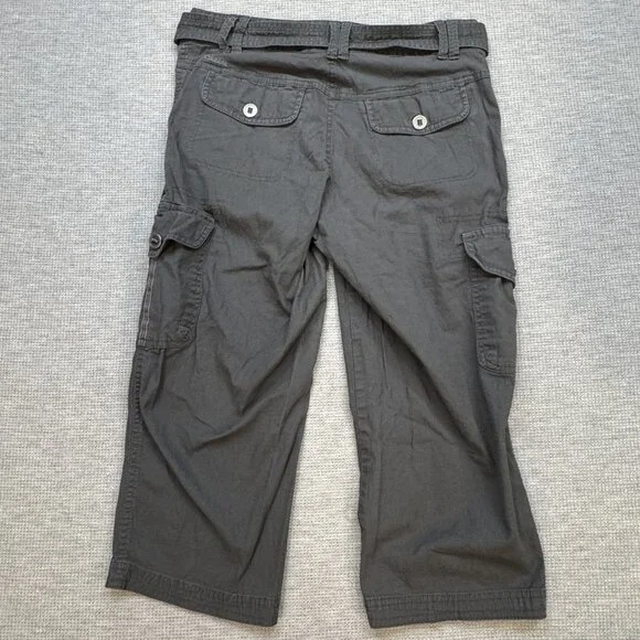 Columbia Womens Gray Cargo Capri Pants Size 4 Pockets Belted Double Button Waist - Picture 2 of 15